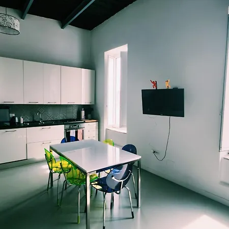 Attico Arteteca * Неаполь